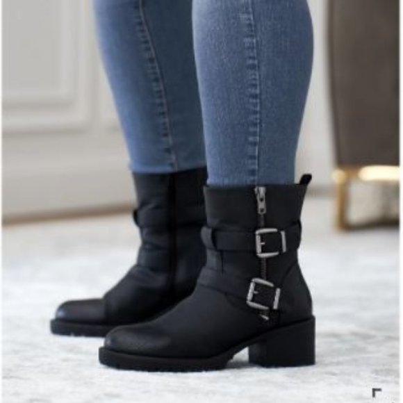 torrid moto boots